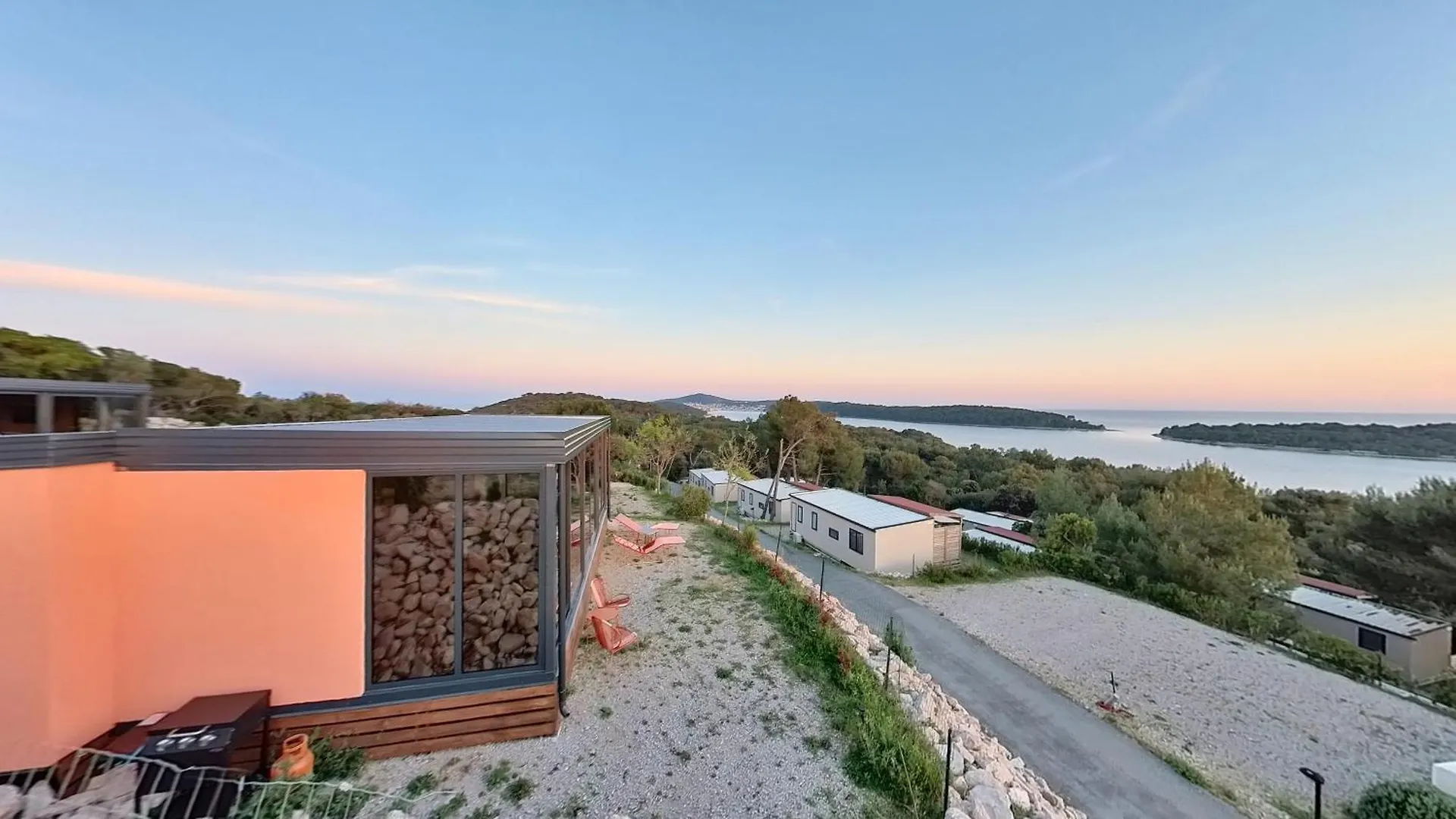 Σπίτι διακοπών Sea View Orange By Vellaris, Luxury Mobile Home Mali Lošinj